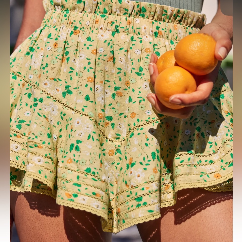 Aerie 🦅 Rock n Ruffle Skort